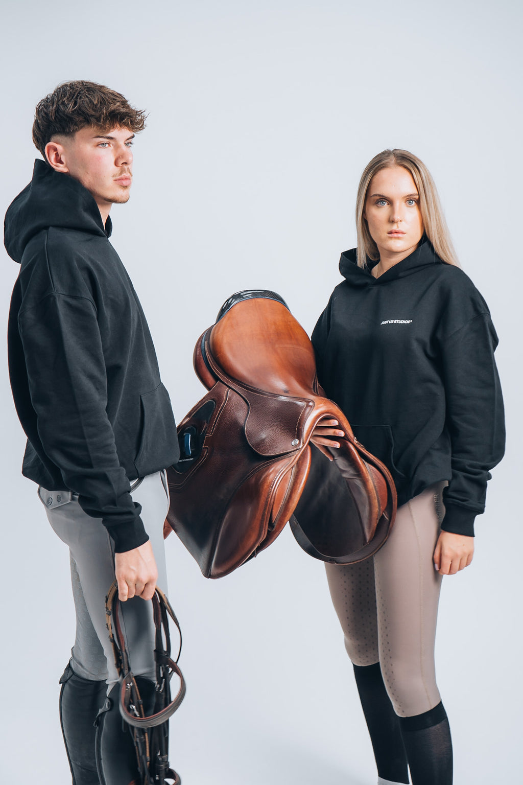 HOODIE CHASE DREAMS BLACK