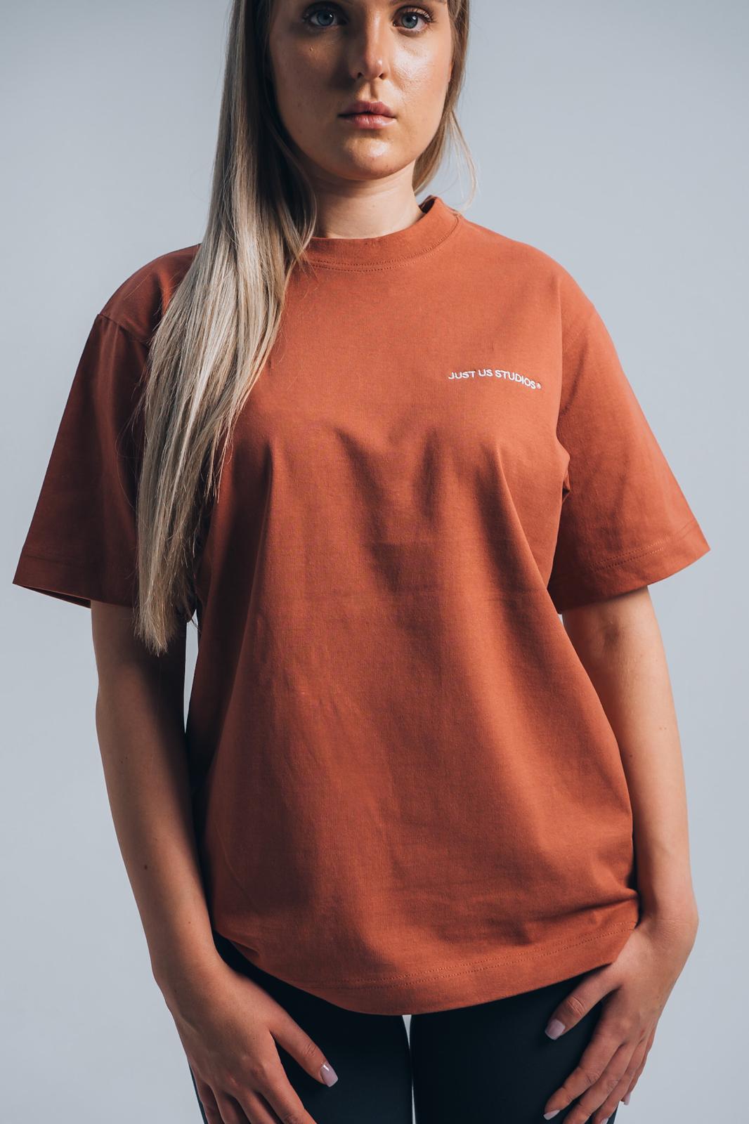 T-Shirt Routine - Brown